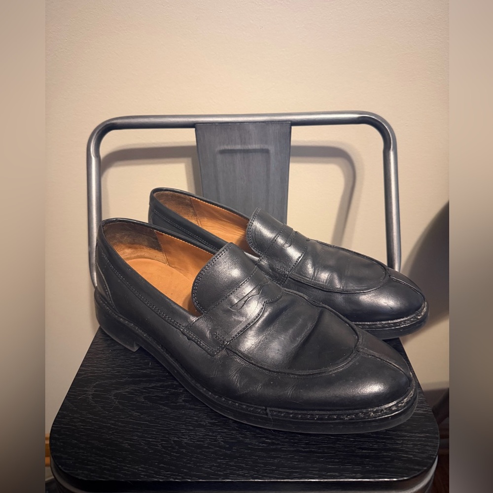 NOT AVAILABLE Black Leather Penny Loafers Men’s 10D Slip On Shoes